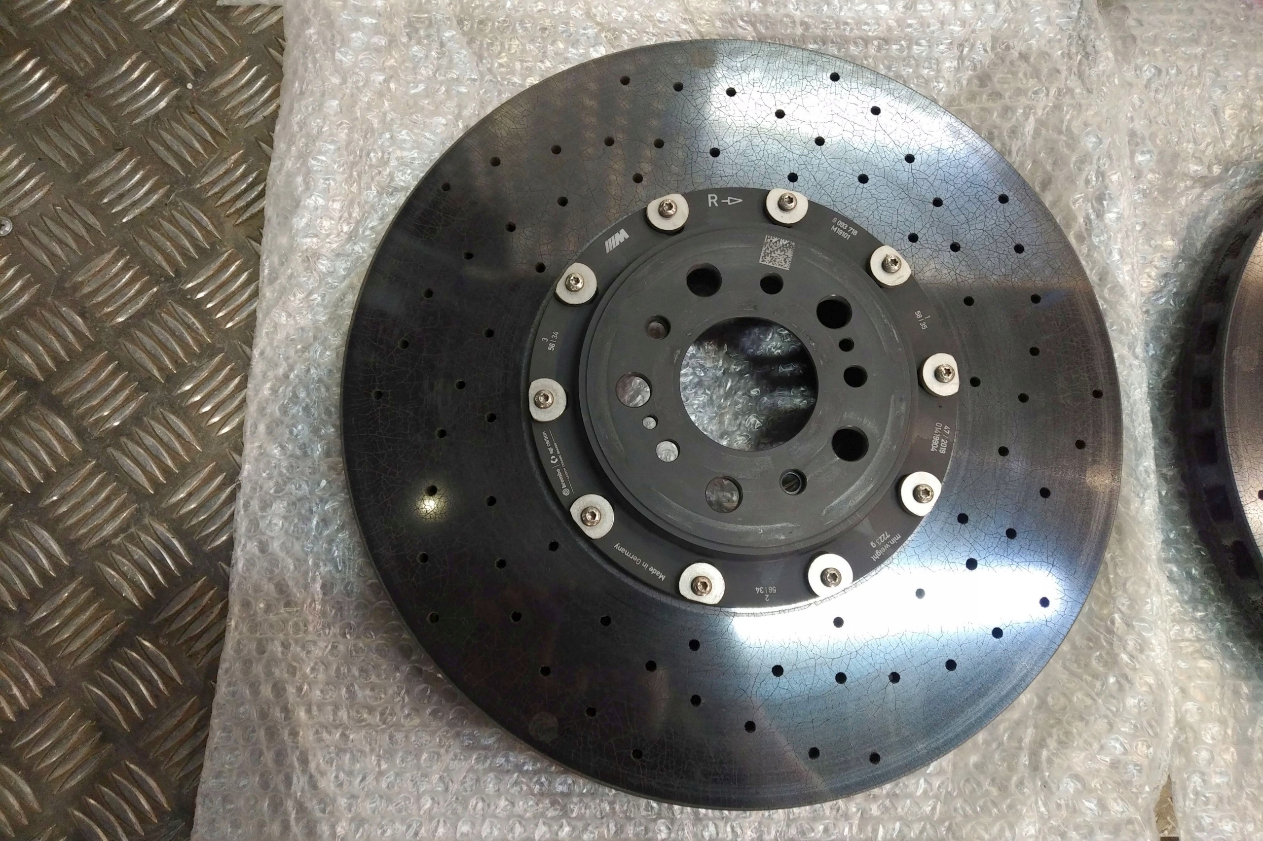 OEM komponent — BMW M3, Auf Lager in der EU — Foto 1 | AMECAR OEM komponent — BMW M3, Auf Lager in der EU — Foto 1