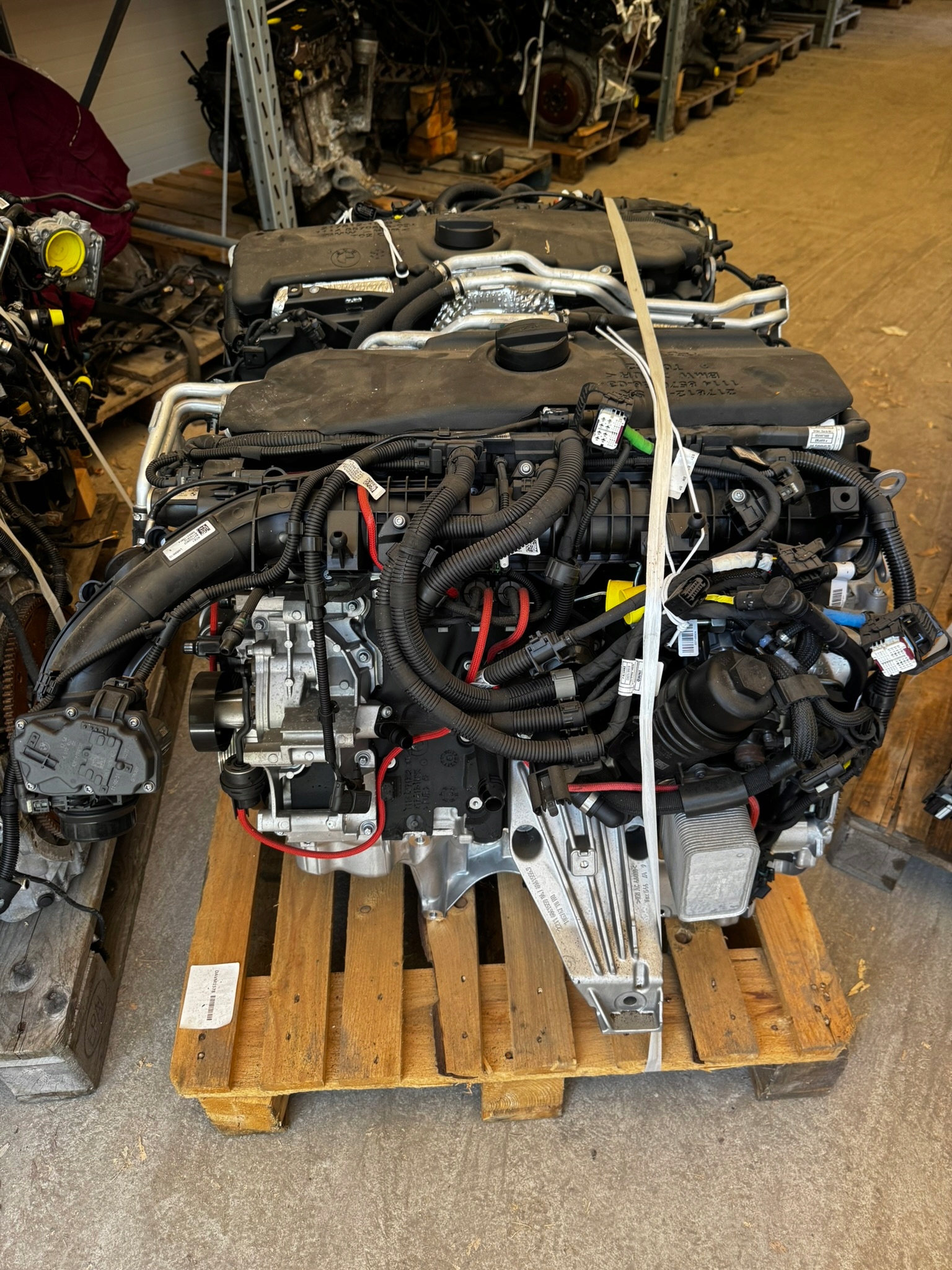 Kompletní motor — BMW X5 3.0, Auf Lager in der EU — Foto 1