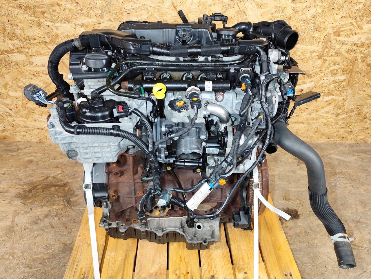 Kompletní motor — Ford S-Max 2.0 TDCI, Auf Lager in der EU — Foto 1