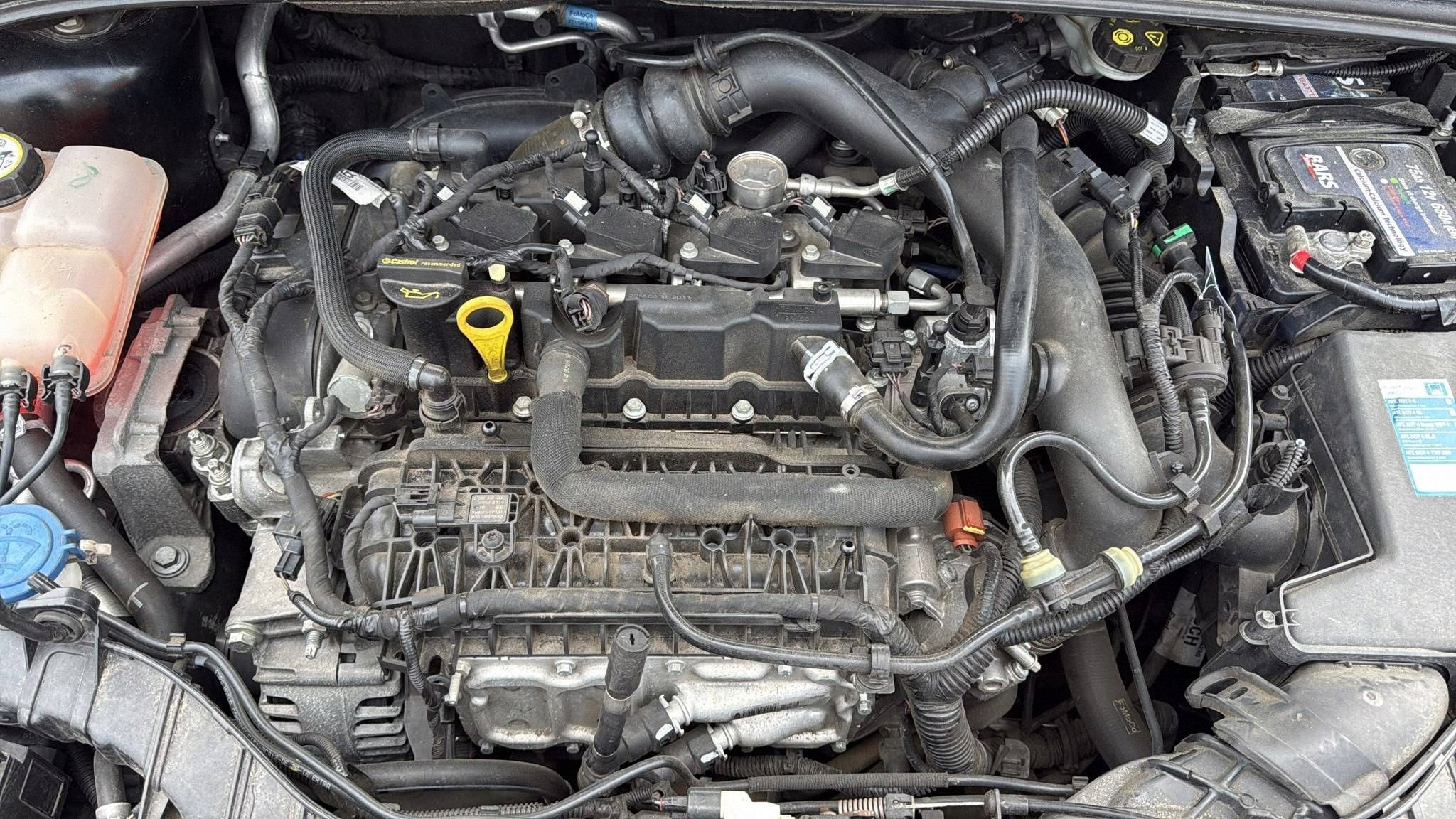 Motor — Ford Kuga 1.5 ECOBOOST, Auf Lager in der EU — Foto 1
