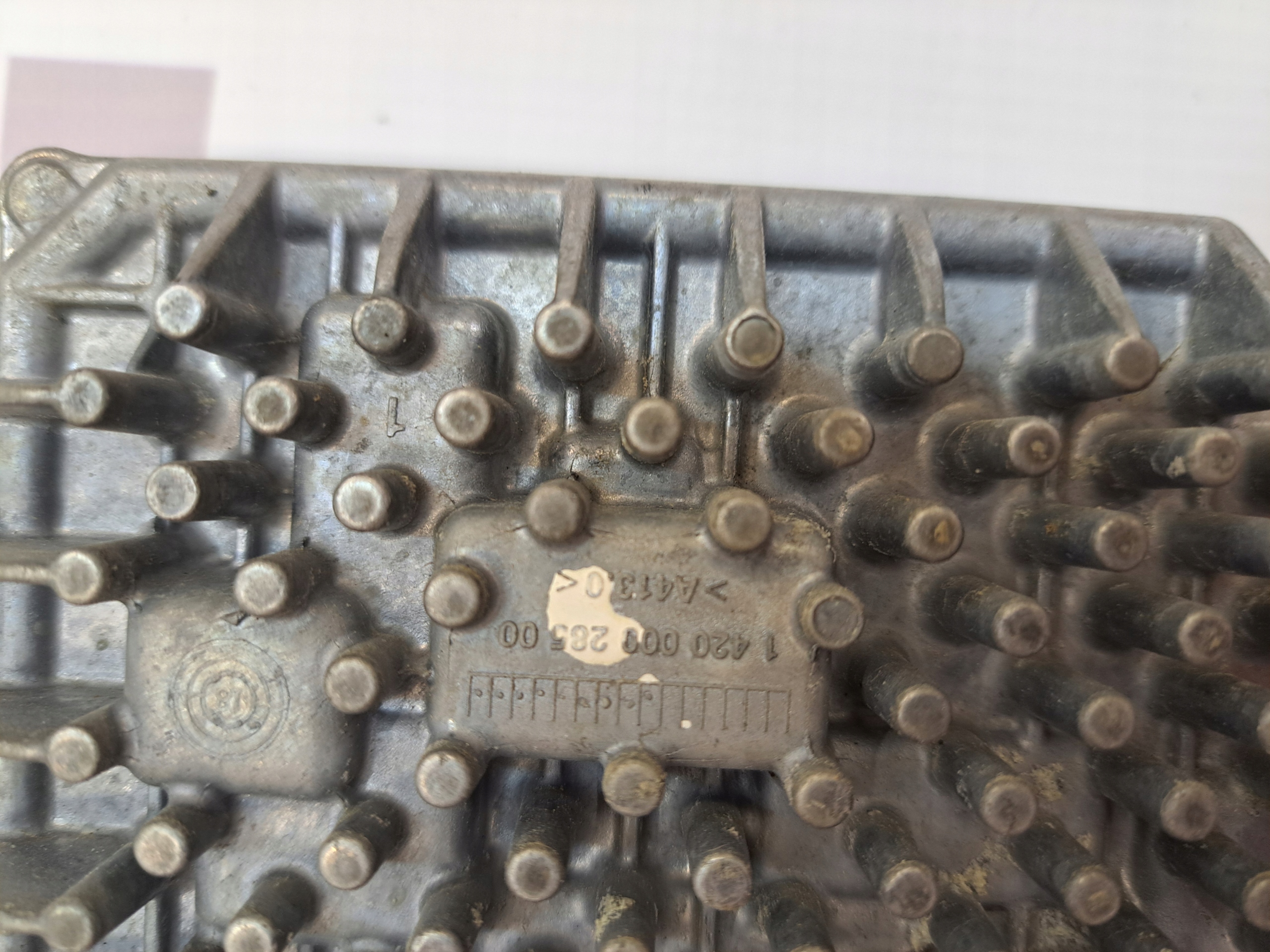 Světlomet — Dodge, Auf Lager in der EU — Foto 3 z 3