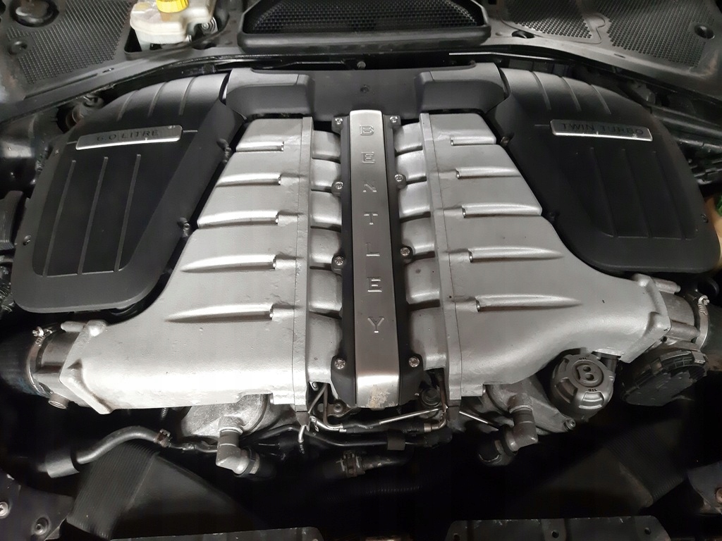 Motor — Bentley Continental 6.0 W12, Auf Lager in der EU — Foto 1