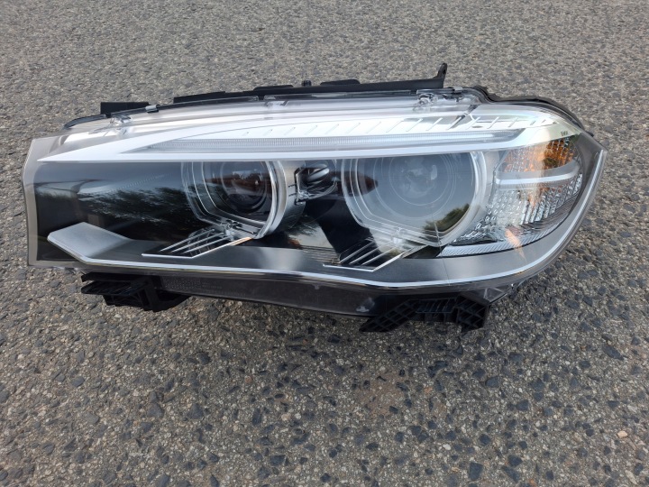 Světlomet — BMW X5, Auf Lager in der EU — Foto 1