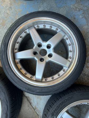 Kola — BMW M3, Import USA — Foto 4 z 12