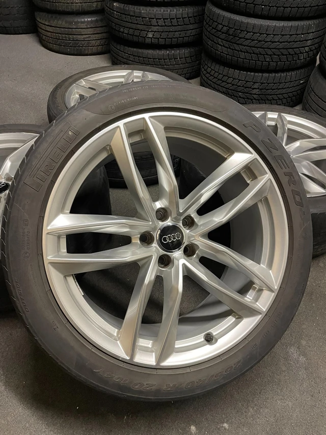 Kola — Audi A7, Import Kanada — Foto 1