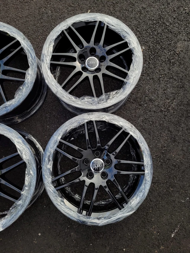 Kola — Audi A6, Import Kanada — Foto 3 z 5