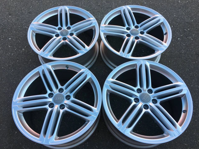 Kola — Audi A4, Import Kanada — Foto 1 z 5 Kola — Audi A4, Import Kanada — Foto 1 z 5
