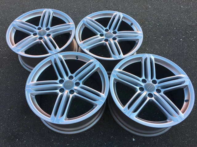 Kola — Audi A4, Import Kanada — Foto 2 z 5