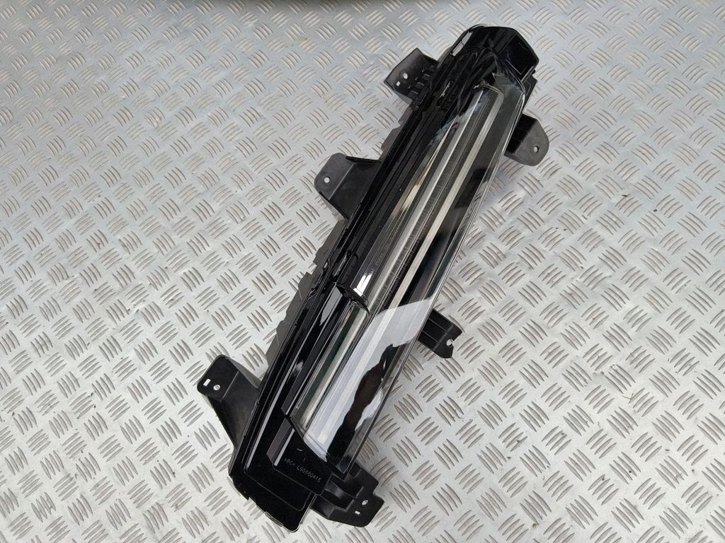85117443 Cadillac Escalade LED Daytime světlomet, Auf Lager in der EU — Foto 1