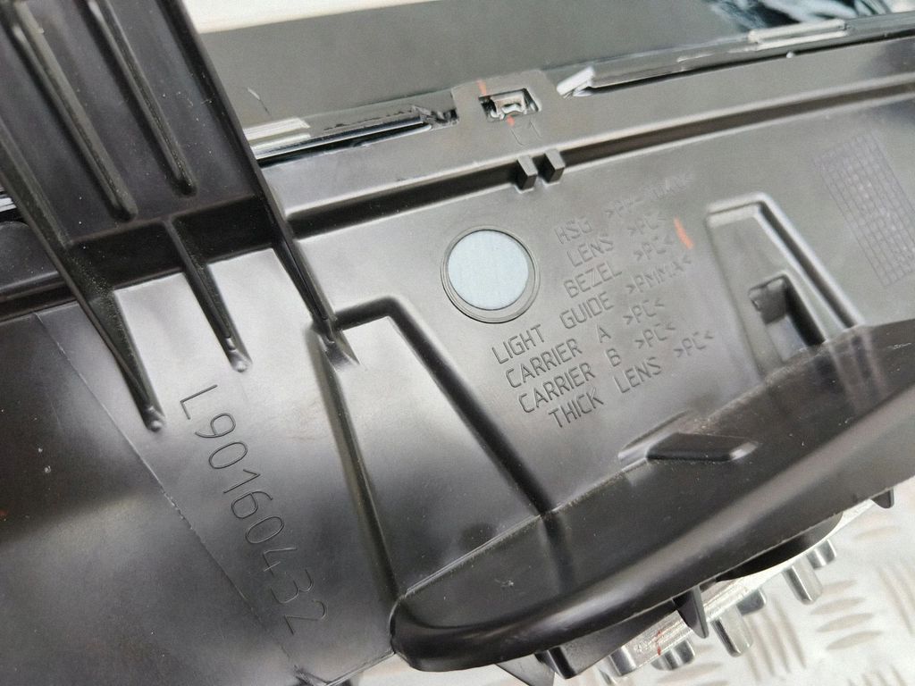 85117443 Cadillac Escalade LED Daytime světlomet, Auf Lager in der EU — Foto 5 z 9