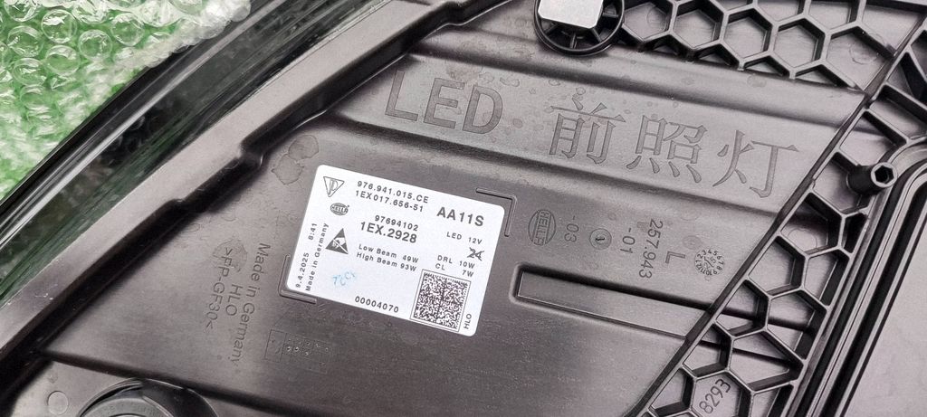 976941015CE Porsche Panamera (976) světlomet, Auf Lager in der EU — Foto 11 z 15