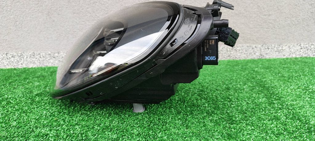 976941015CE Porsche Panamera (976) světlomet, Auf Lager in der EU — Foto 7 z 15