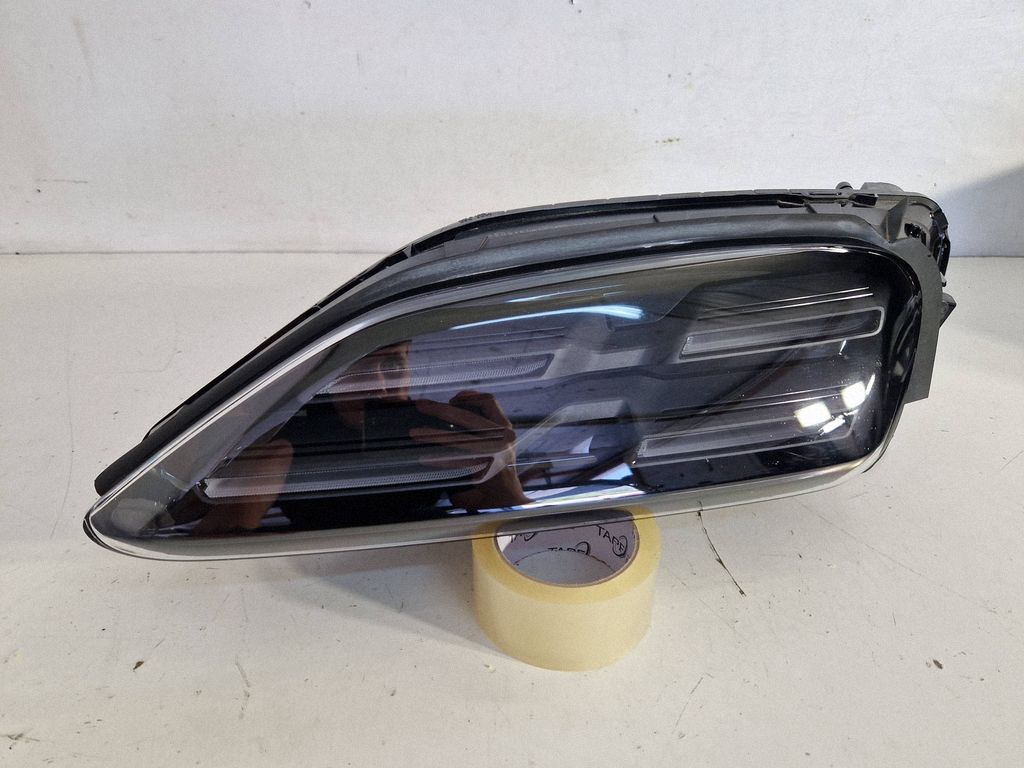 95C941005G Porsche Macan (95C) světlomet, Auf Lager in der EU — Foto 1