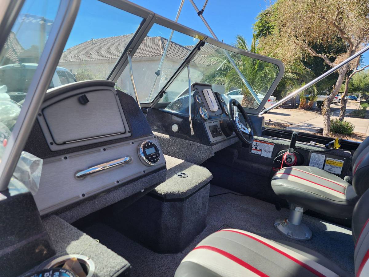 2018 Ranger, Import USA — Foto 11 z 12