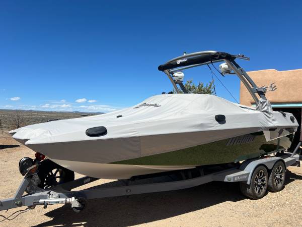 2020 Malibu, Import USA — Foto 6 z 12