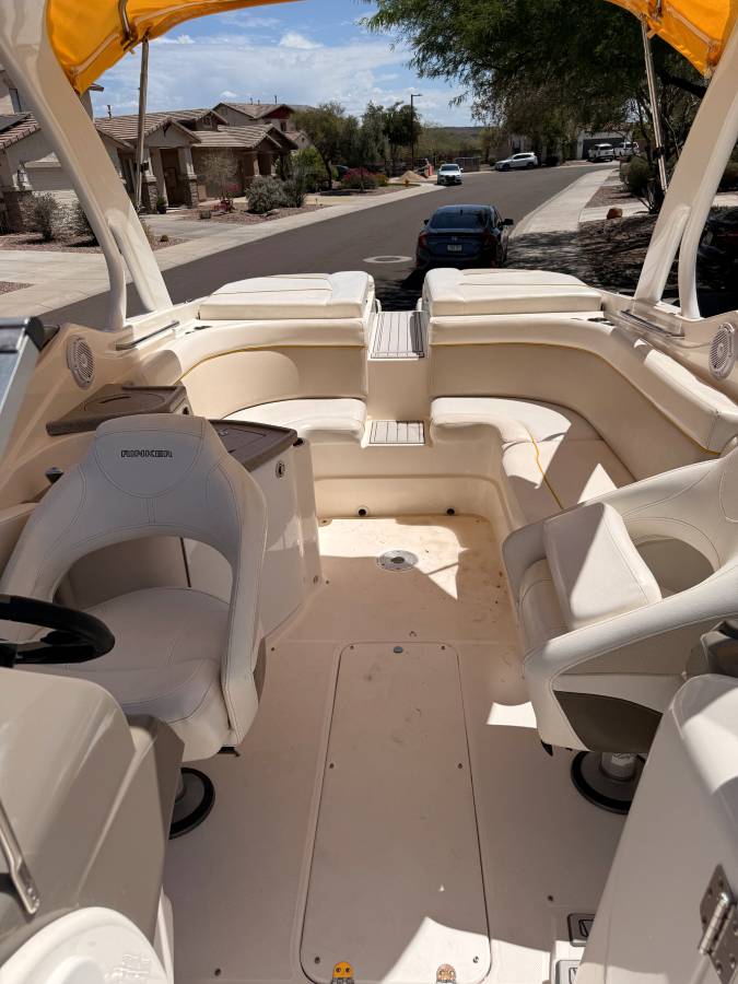 2008 Sea Ray, Import USA — Foto 3 z 9