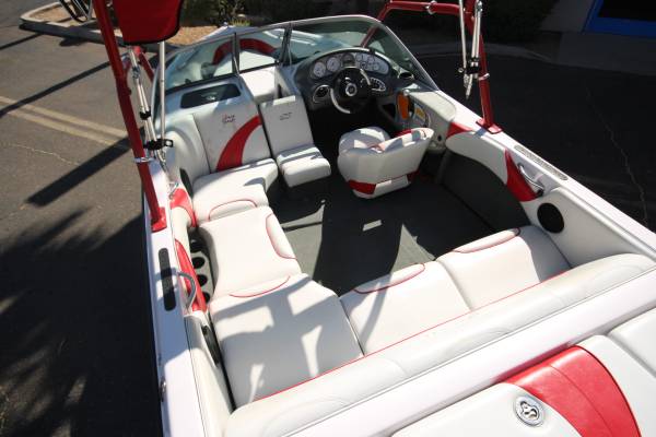 2005 Nautique, Import USA — Foto 6 z 12