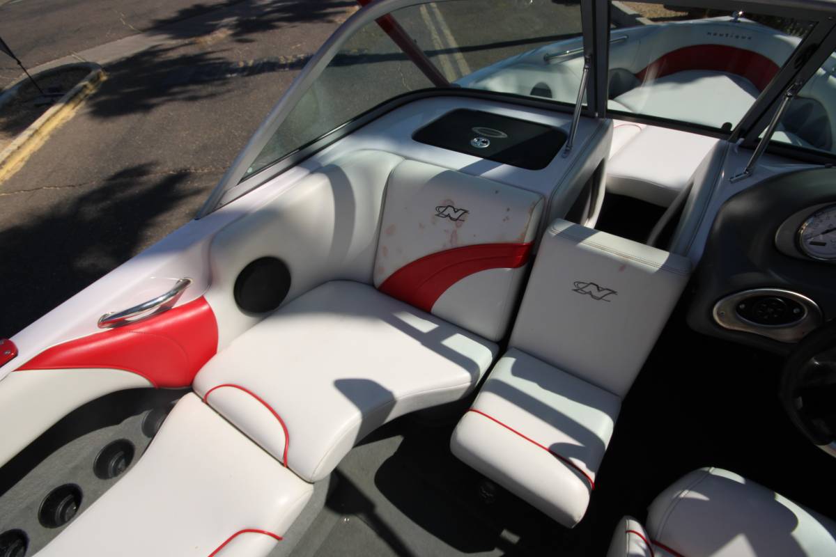 2005 Nautique, Import USA — Foto 8 z 12