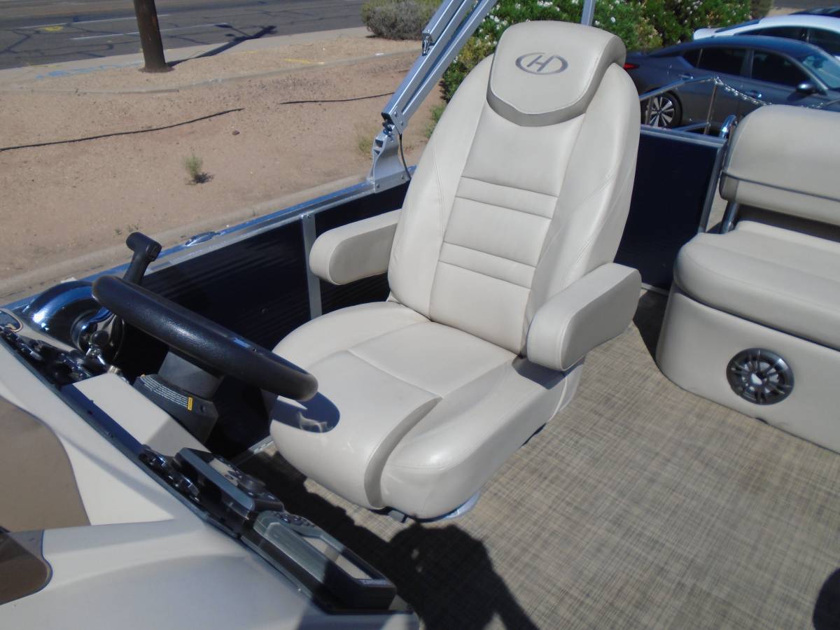 2019 Harris, Import USA — Foto 6 z 12
