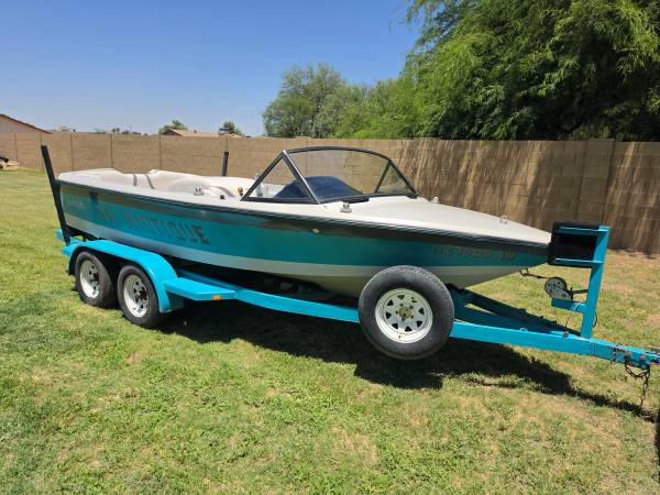 Nautique, Import USA — Foto 2 z 7