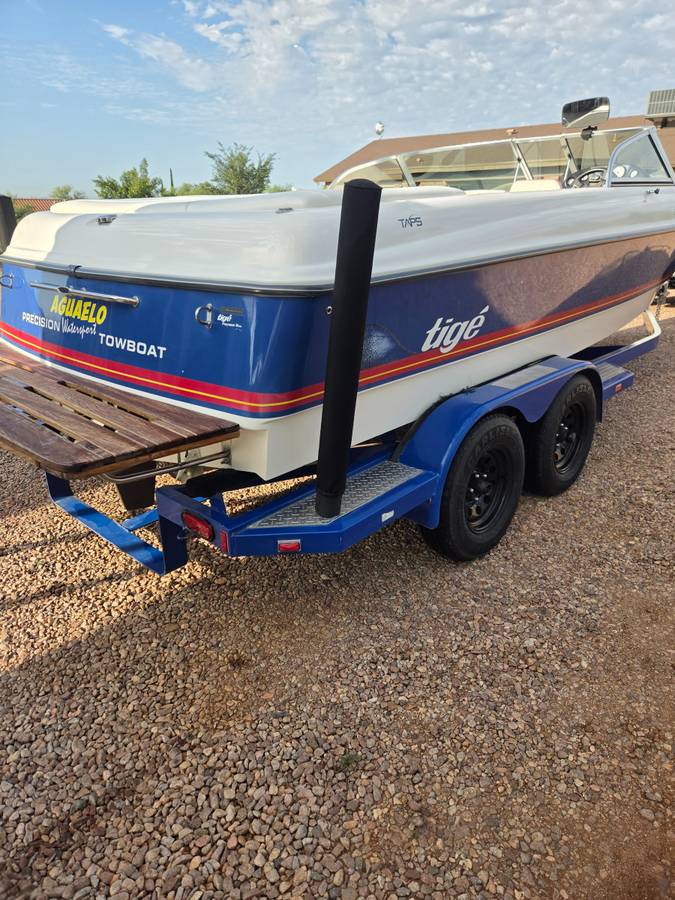 1996 Tige, Import USA — Foto 11 z 12