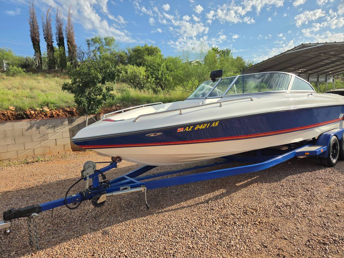 1996 Tige, Import USA — Foto 3 z 12