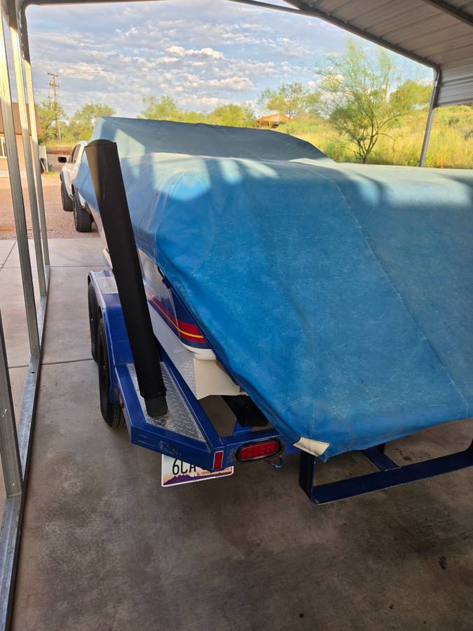 1996 Tige, Import USA — Foto 9 z 12