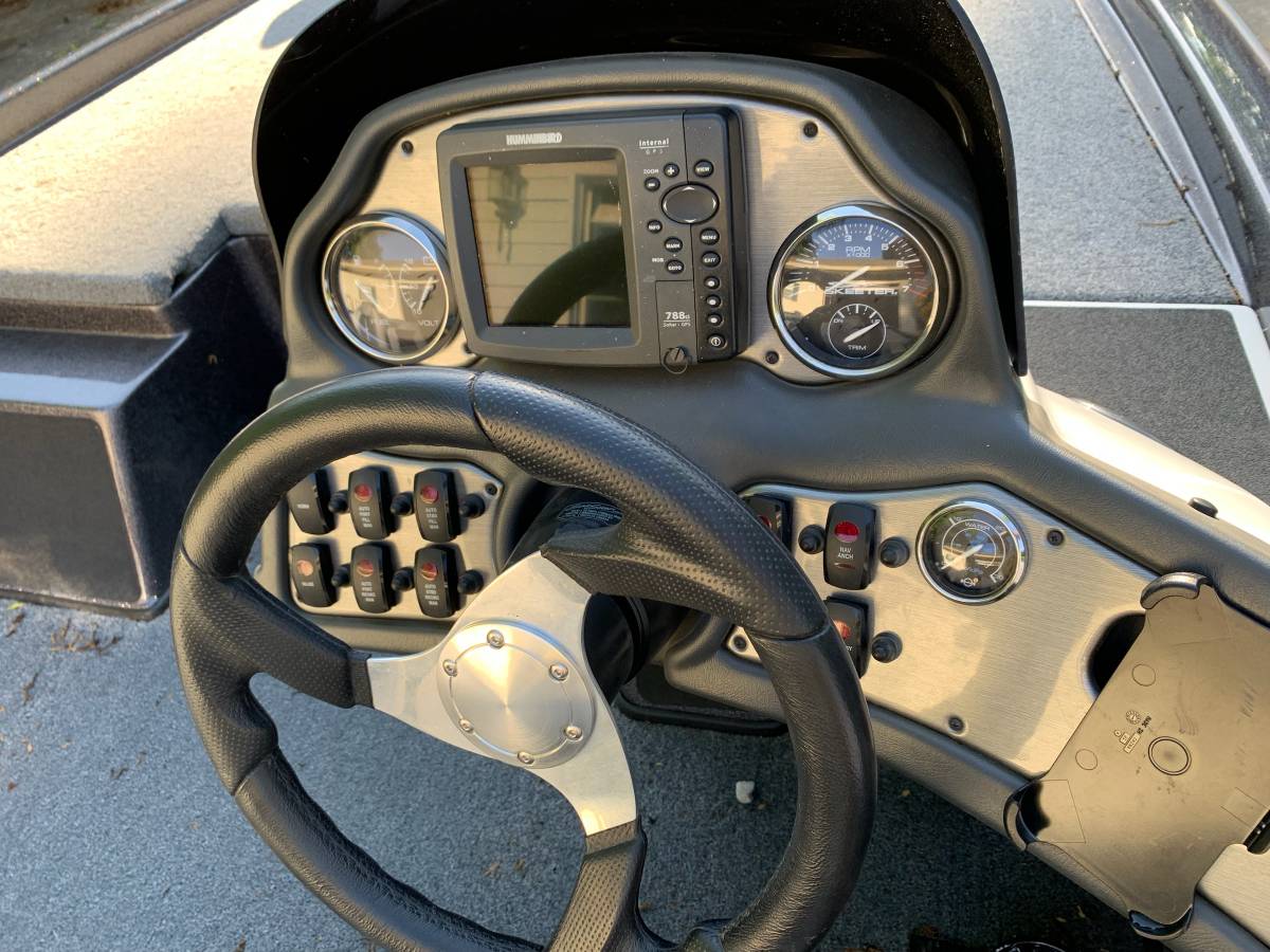 2012 Skeeter, Import USA — Foto 7 z 12