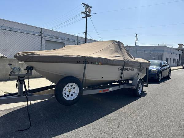 2002 Crestliner, Import USA — Foto 11 z 12