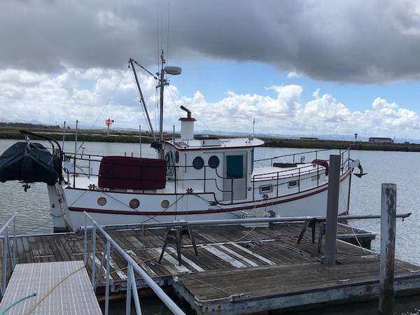 38’ trawler, Import USA — Foto 1 | AMECAR 38’ trawler, Import USA — Foto 1
