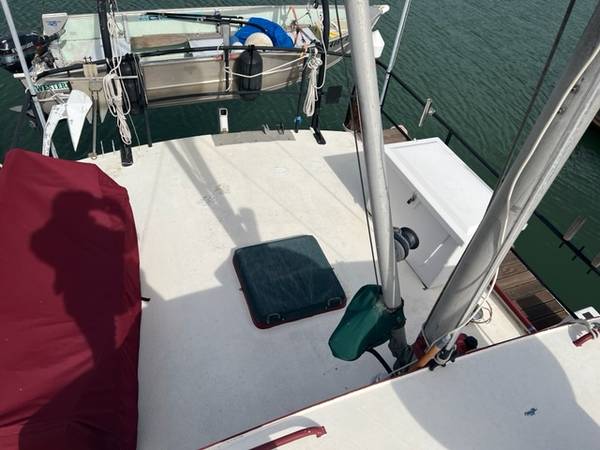 38’ trawler, Import USA — Foto 12 z 12