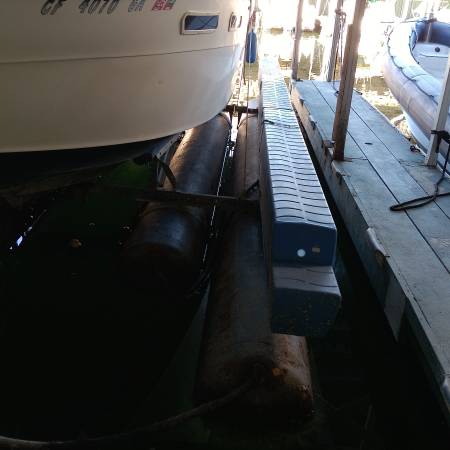 Sea Ray, Import USA — Foto 9 z 12