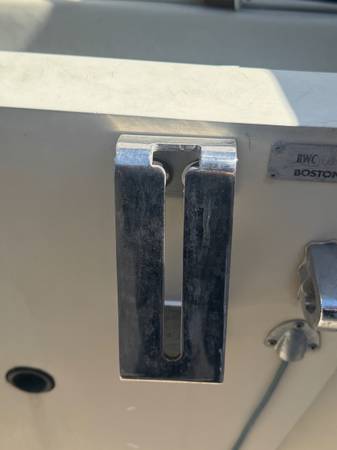 Boston Whaler, Import USA — Foto 8 z 12