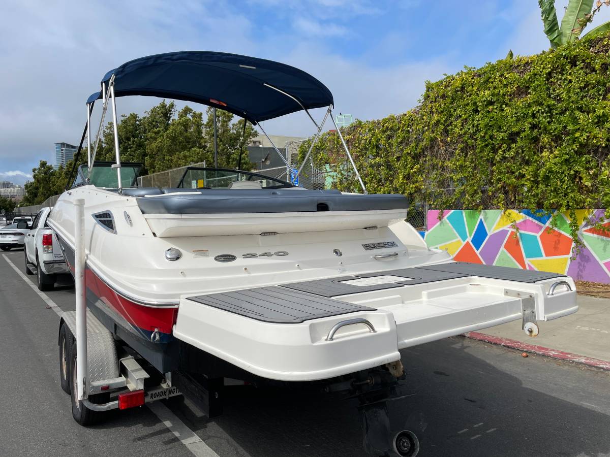 2016 Sea Ray, Import USA — Foto 2 z 12