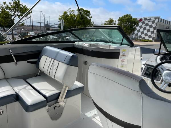 2016 Sea Ray, Import USA — Foto 12 z 12
