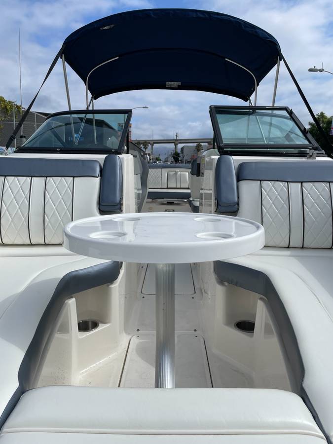 2016 Sea Ray, Import USA — Foto 9 z 12