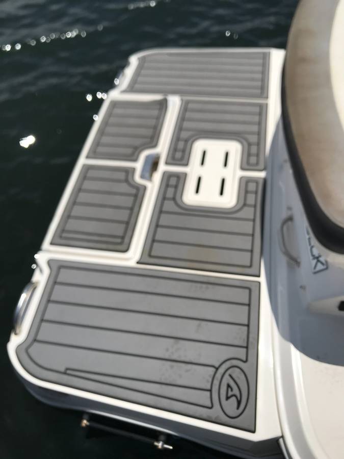 2016 Sea Ray, Import USA — Foto 9 z 12