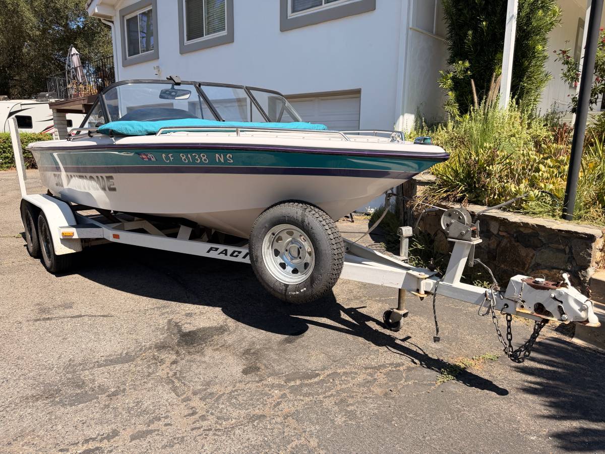 Nautique, Import USA — Foto 4 z 12