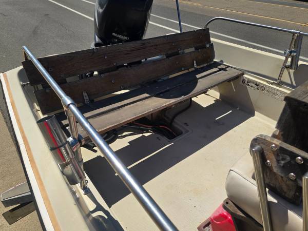Boston Whaler, Import USA — Foto 9 z 12