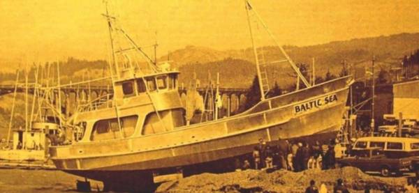 56x18 expedition trawler, Import USA — Foto 3 z 7