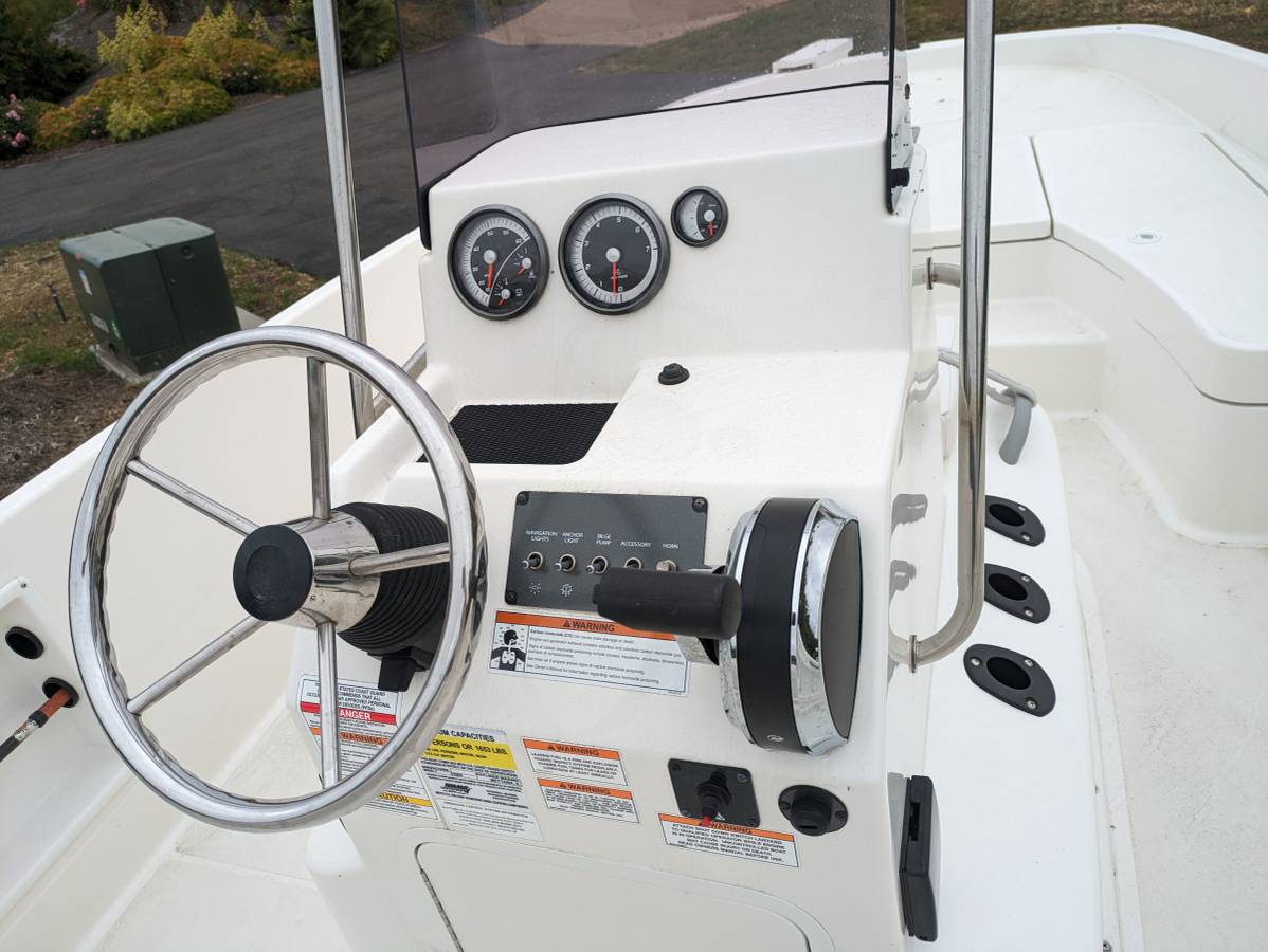 2021 Bayliner, Import USA — Foto 5 z 7
