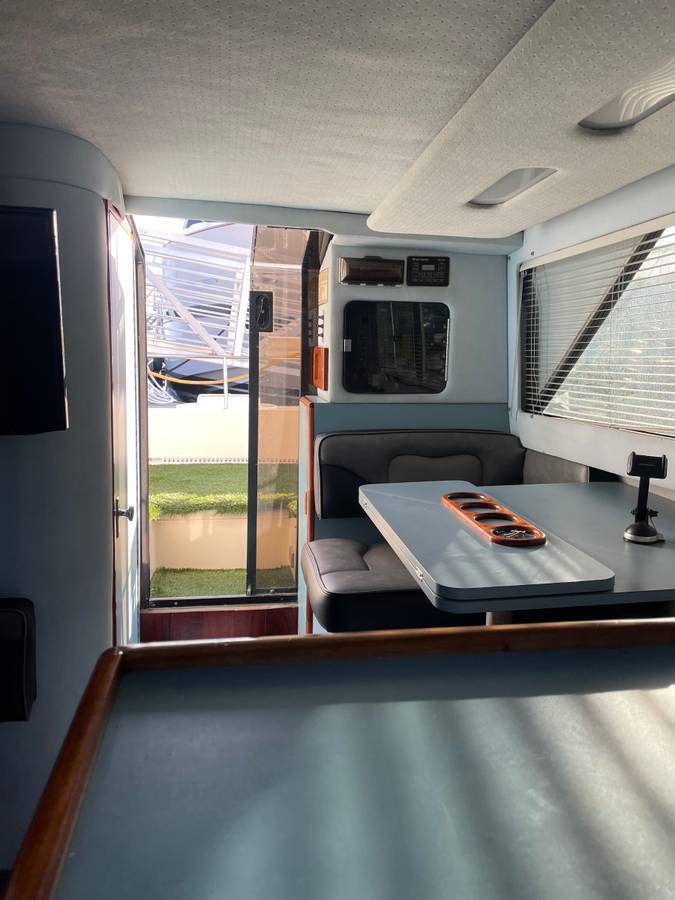 Sea Ray, Import USA — Foto 9 z 12
