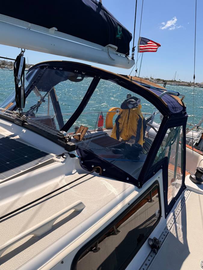Catalina, Import USA — Foto 6 z 12