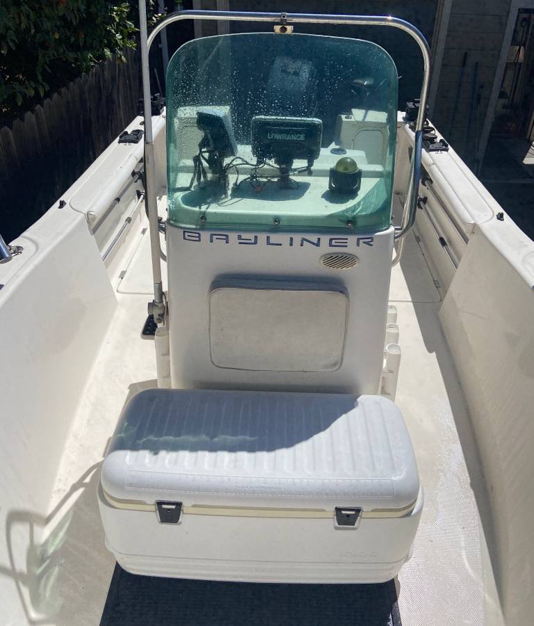 1996 Bayliner, Import USA — Foto 6 z 11