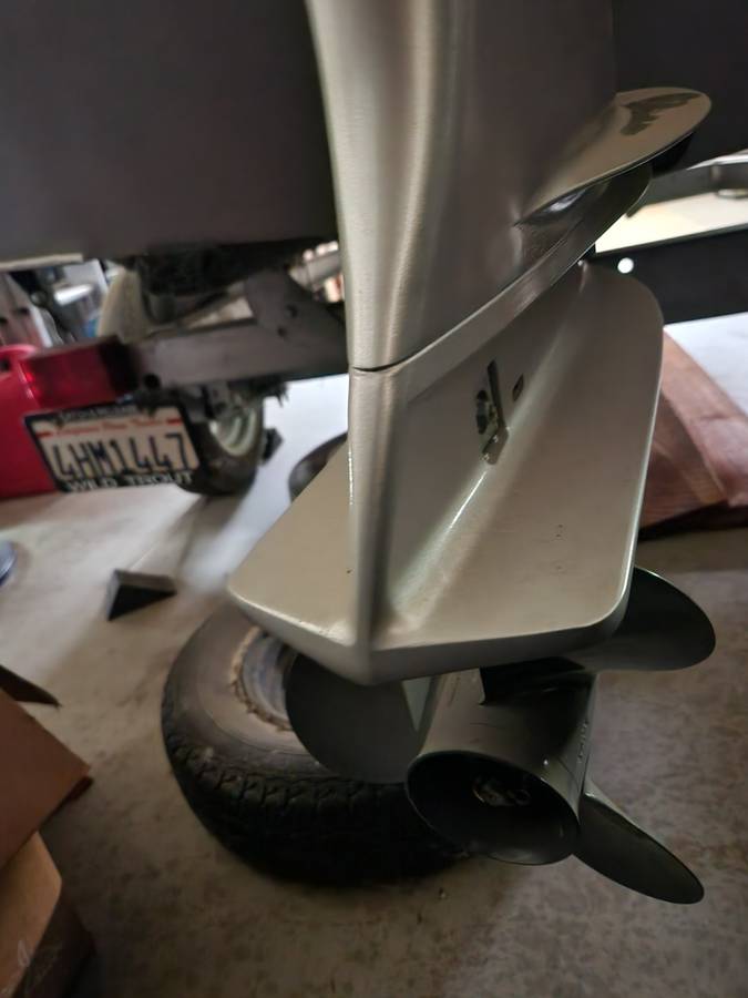 Crestliner, Import USA — Foto 9 z 12