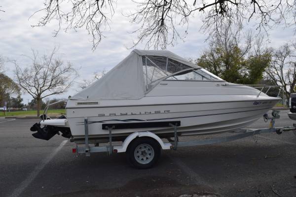 2001 Bayliner, Import USA — Foto 4 z 12