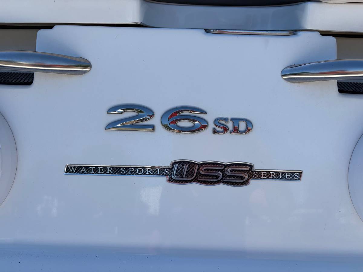 2014 Cobalt, Import USA — Foto 9 z 12
