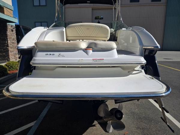 2024 Cobalt, Import USA — Foto 9 z 12