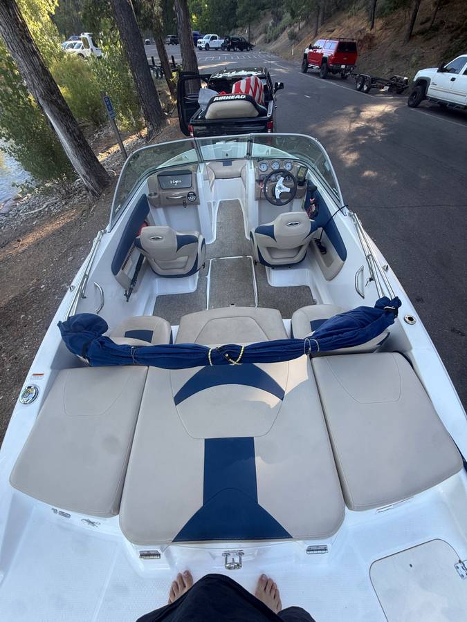 2013 Chaparral, Import USA — Foto 10 z 10