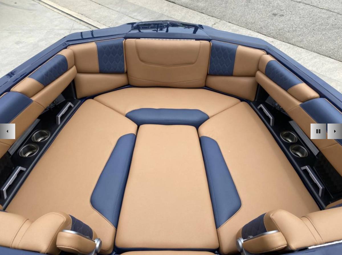 2023 Malibu, Import USA — Foto 4 z 8